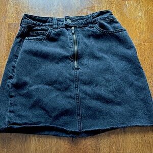 Black Hollister skirt